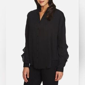 1.State Nordstrom Elegant Black Ruffle Detail Blouse Back Slit Size Small